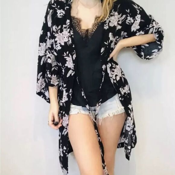 Spiritual Gangster Maya Kimono One Size Floral Robe - Picture 11 of 11